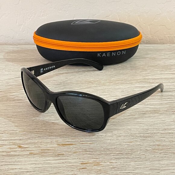 Kaenon Sunglasses Maya Polarized Black with Case - Picture 1 of 6